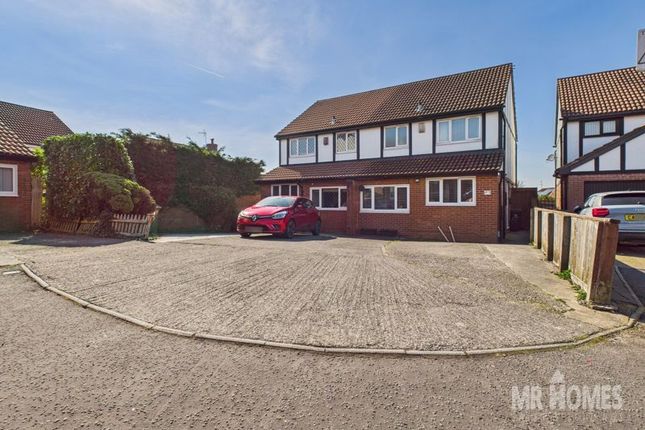 3 bedroom semi-detached house for sale