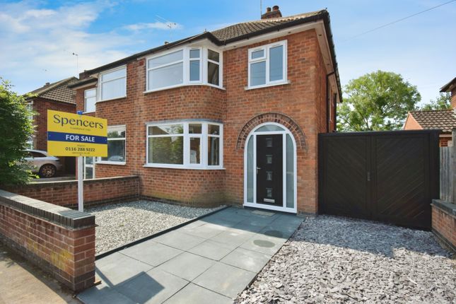 3 bed semi-detached house