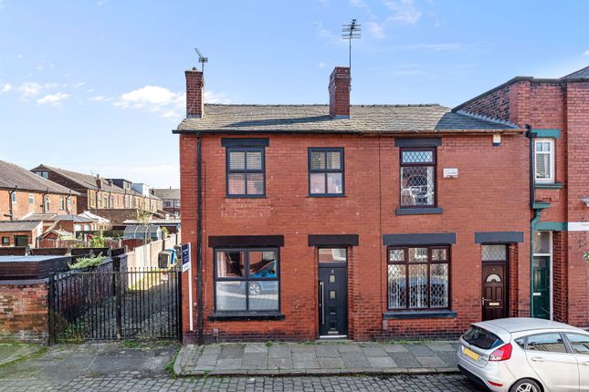 Cambridge Street, Manchester M46 3 bed terraced house for sale