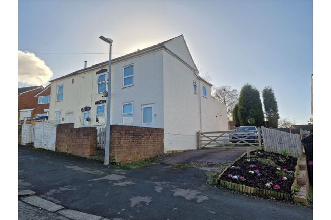 2 bedroom end of terrace house for sale