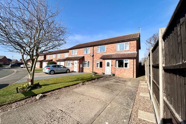 3 bed semi-detached house