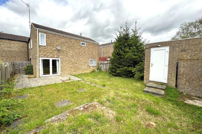 3 bed semi-detached house