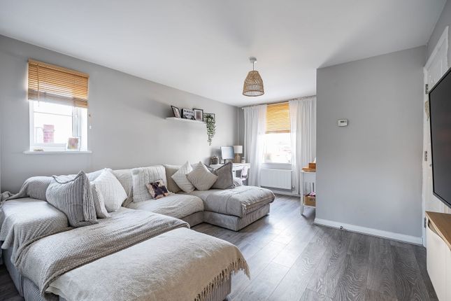 Athelney Avenue, Westbury BA13 3 bed semi