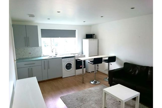 1 bed flat