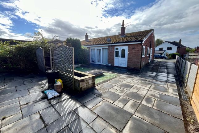 Walton Drive, Marple, Stockport, SK6 3 bed bungalow for sale