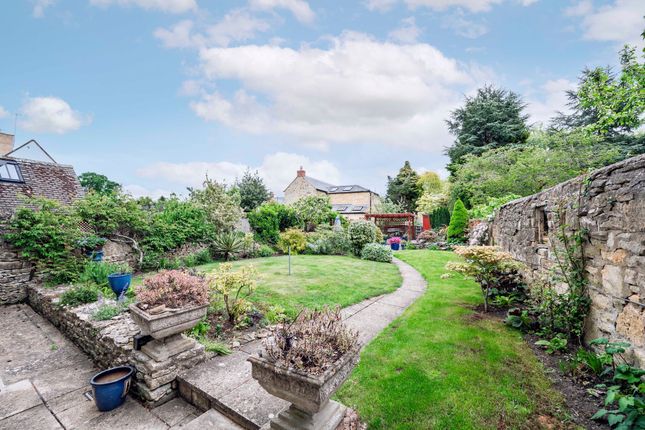 3 bedroom cottage for sale