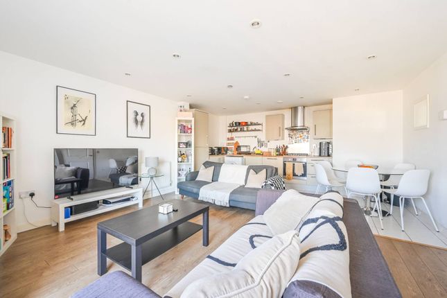 John Nash Mews, E14, Limehouse... 3 bed flat for sale