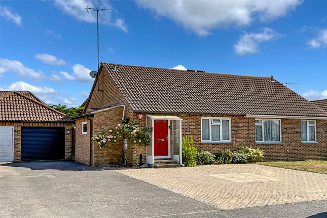 Lanyards, Littlehampton, West Sussex 2 bed bungalow for sale