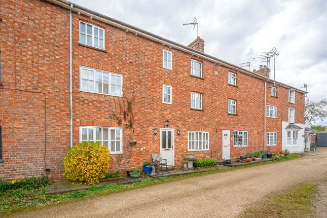 4 bed terraced house