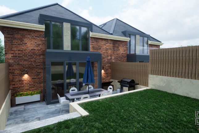 4 bed semi-detached house