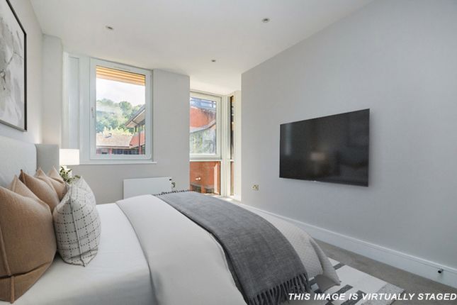 Cattershall Lane, Godalming, GU7 1 bed flat for sale