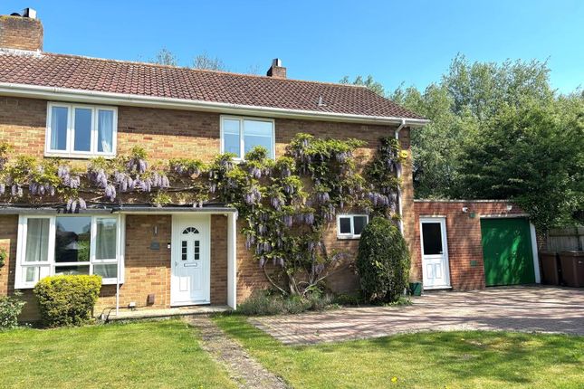 Abingdon,  Oxfordshire,  OX14 4 bed semi