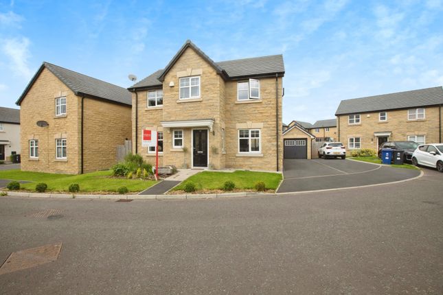 4 bed detached house
