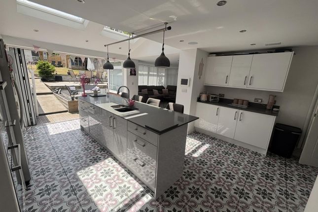 Holmwood Avenue, Just off St Johns... 4 bed detached house for sale