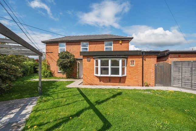 Travellers Rest,  Hereford,  HR4 5 bed detached house for sale