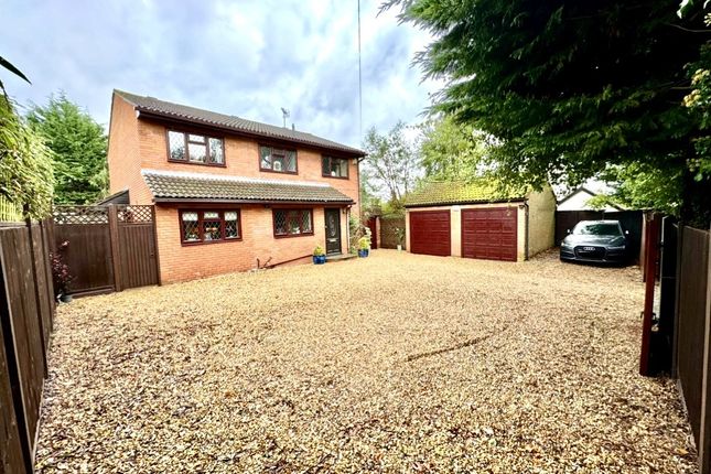 4 bed detached house