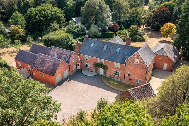 Dale Lane, Lickey End, B60 6 bed detached house for sale