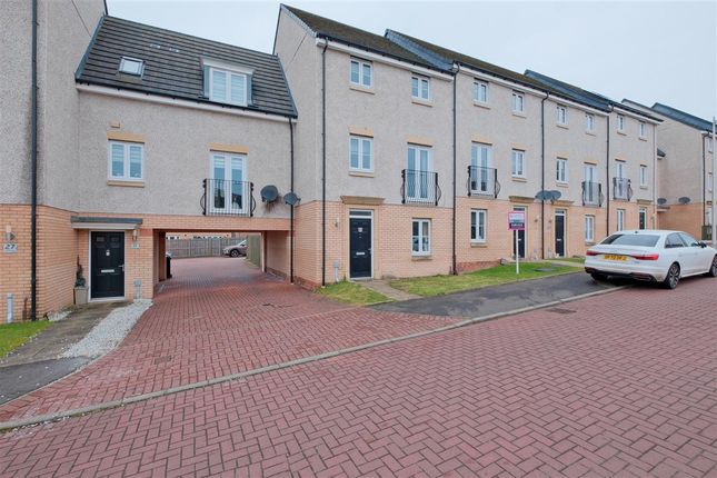 4 bed town house