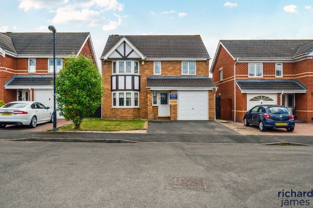 Dobson Close, St Andrews Ridge... 4 bed detached house for sale