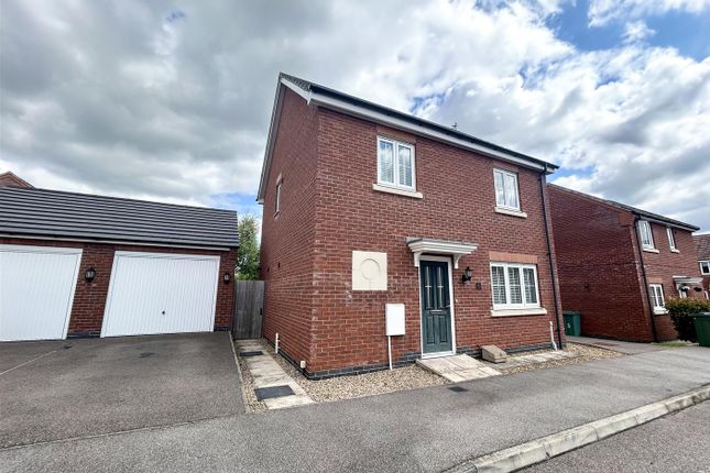 3 bed detached house