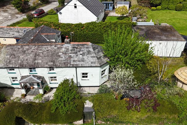 St. Kew Highway, Bodmin PL30 3 bed semi