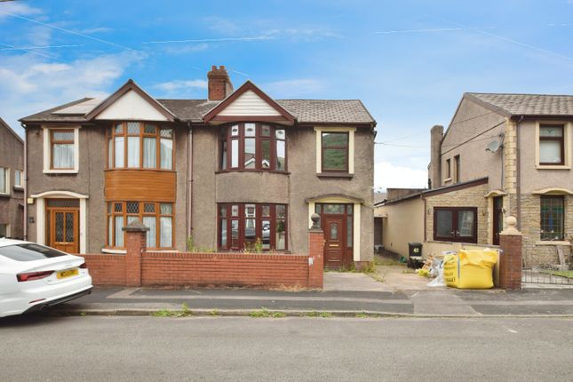 3 bed semi-detached house