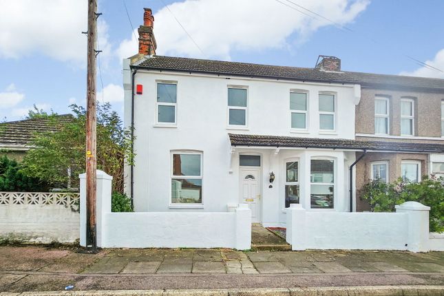 Fitzroy Avenue, Ramsgate CT12 5 bed semi