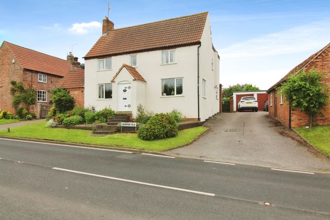 4 bed detached house