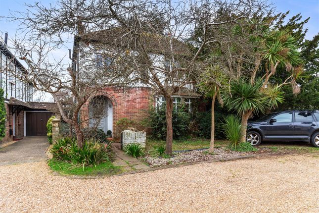 St. Raphael Road, Worthing 4 bed detached house for sale