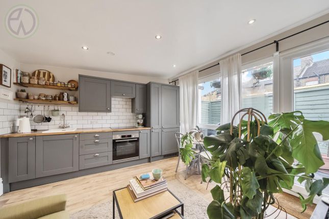 1 bed flat