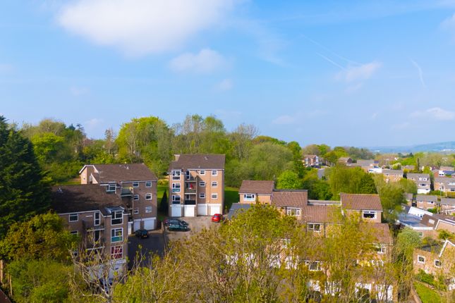 2 bed flat