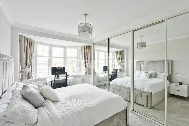 3 bed semi-detached house