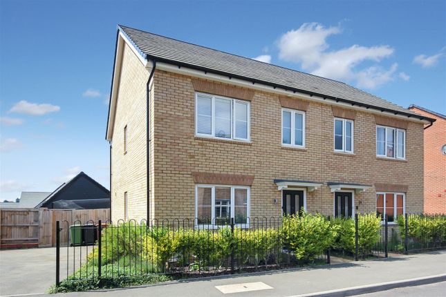 3 bedroom semi-detached house for sale