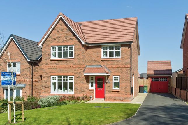 4 bed detached house