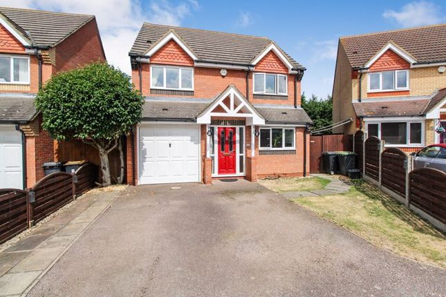 4 bed detached house