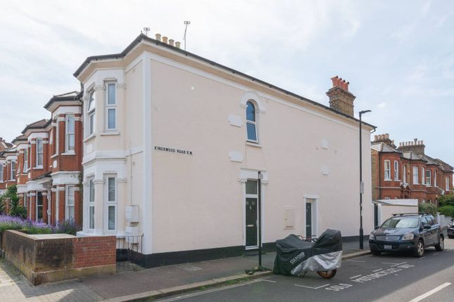 Thornbury Road, Clapham Park, London... 1 bed flat for sale