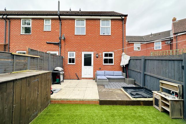 Mulberry Gardens, Goole 3 bed end of terrace house for sale