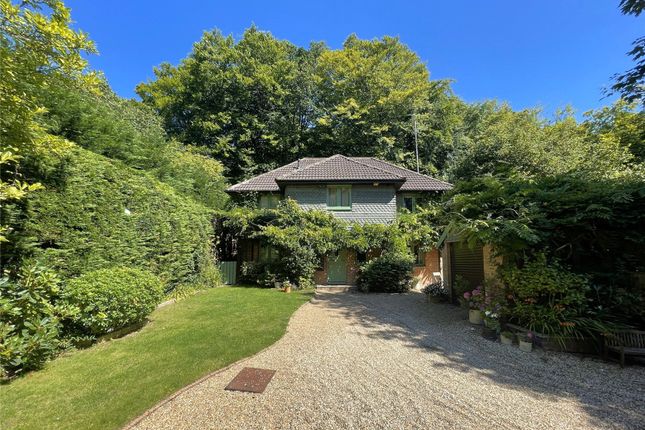 Arford Road, Headley GU35 4 bed detached house for sale