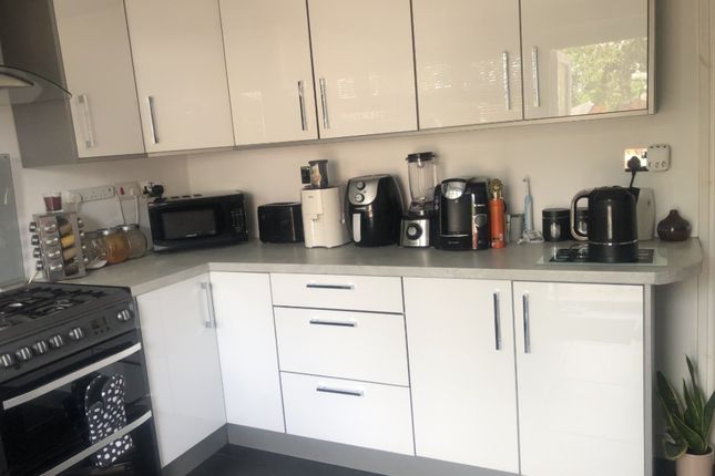 1 bed flat