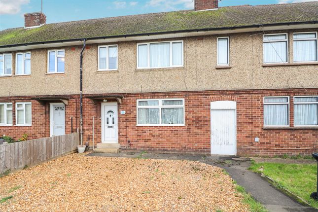 Headingley Road, Rushden NN10 3 bed terraced house for sale