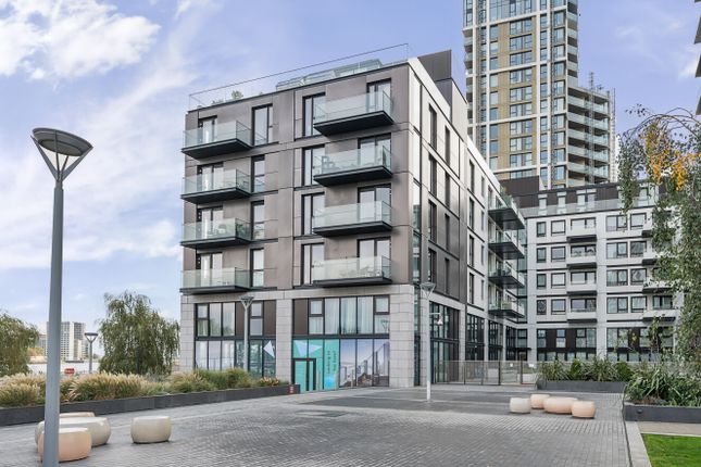 Waterman Gardens, 3 Tidemill Square... 2 bed flat for sale
