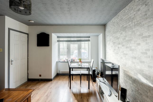 Bradley Stoke, Bristol BS32 2 bed end of terrace house for sale