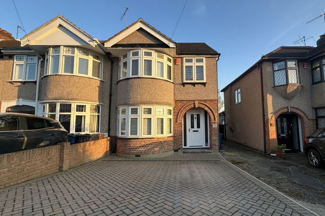 4 bedroom end of terrace house for sale