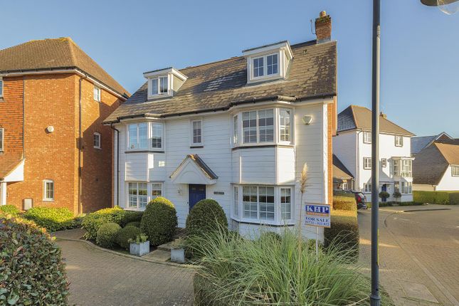 Ames Way 4 bed detached house for sale
