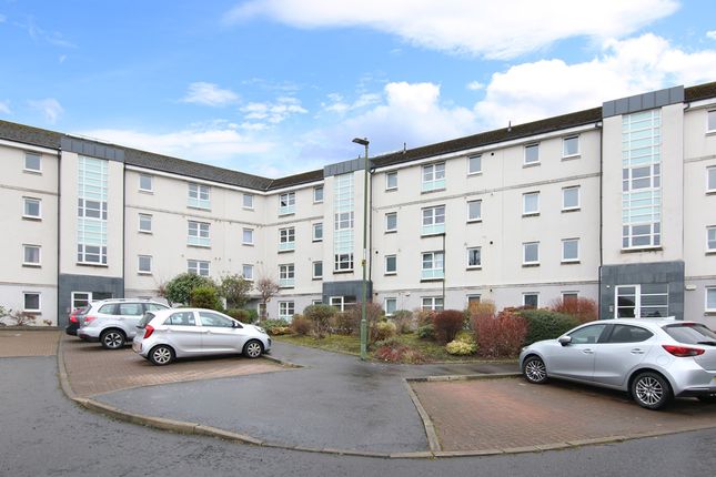 90/7 Chesser Crescent, Edinburgh... 2 bed flat for sale