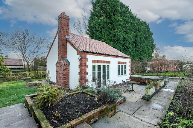 1 bedroom bungalow for sale