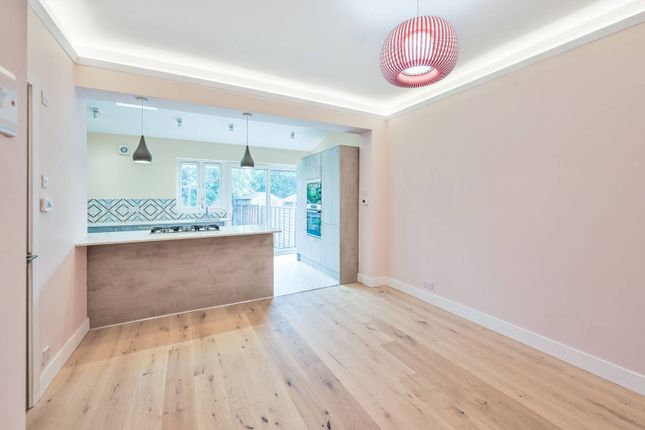 Middle Road, East Barnet, Barnet, EN4 3 bed end of terrace house for sale