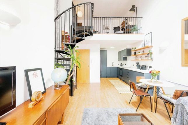 Graham Street, Birmingham, B1 2 bed apartment for sale