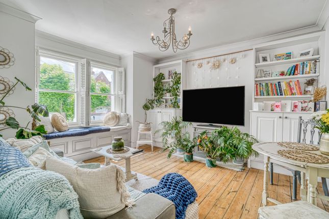 2 bed flat