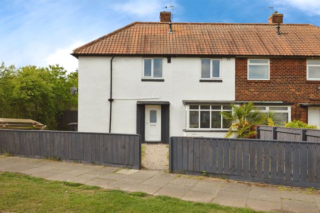 3 bed semi-detached house
